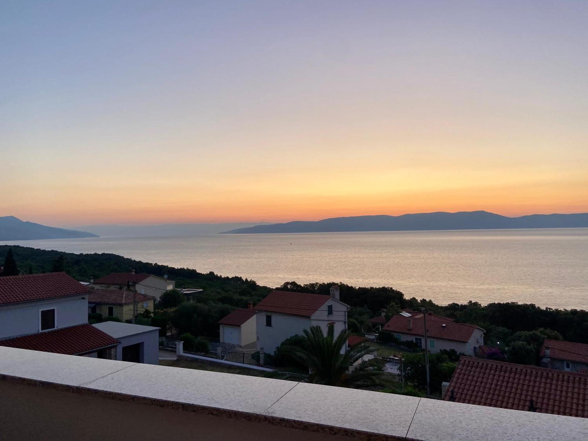 Apartments Villa Iva Равни Экстерьер фото