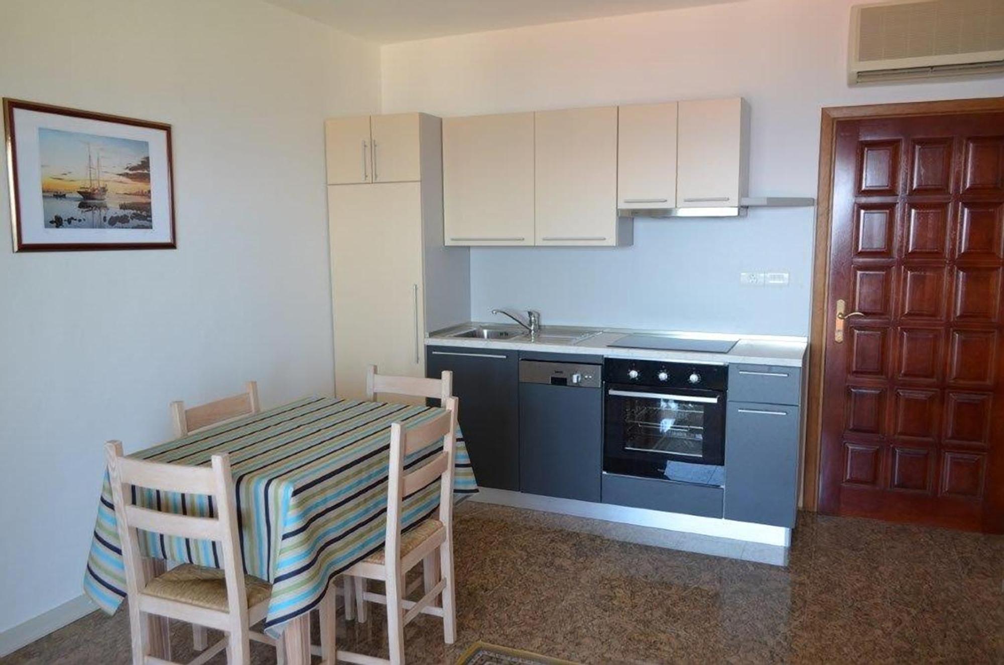 Apartments Villa Iva Равни Номер фото
